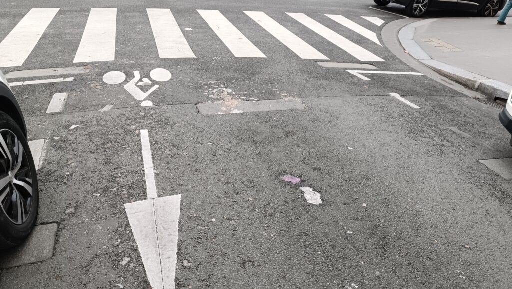 paris guillotine plaque