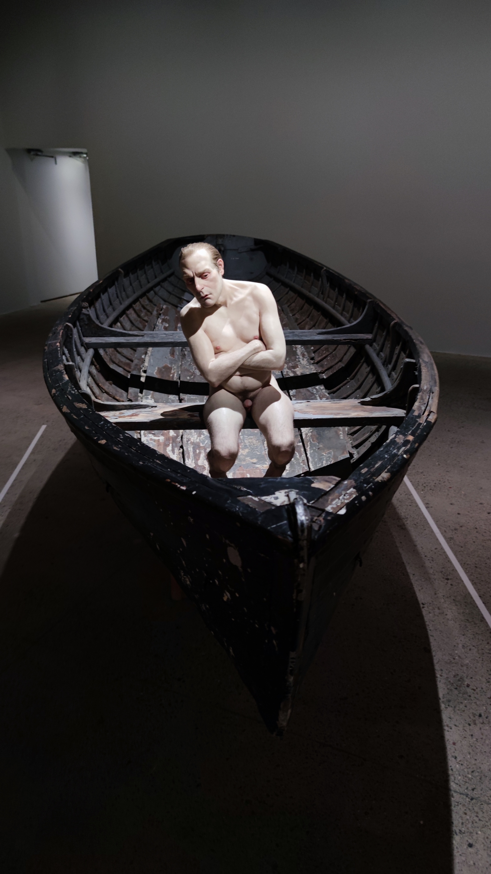 Ron muek exhibition sculpture